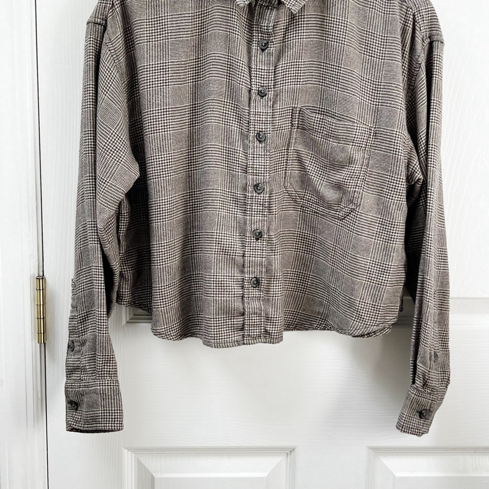 American Eagle Boxy Gingham Button Front Long Sle… - image 5